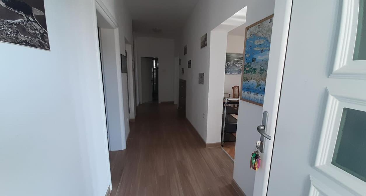 Apartments Villa Ravlic Makarska Exterior foto